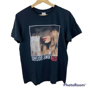 Taylor Swift RED Tour 2013 t-shirt